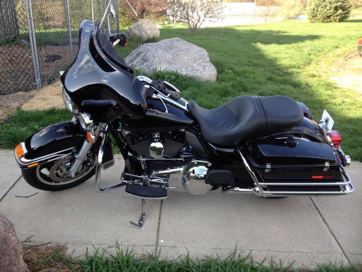 2011 Electra Glide police bike i Had.