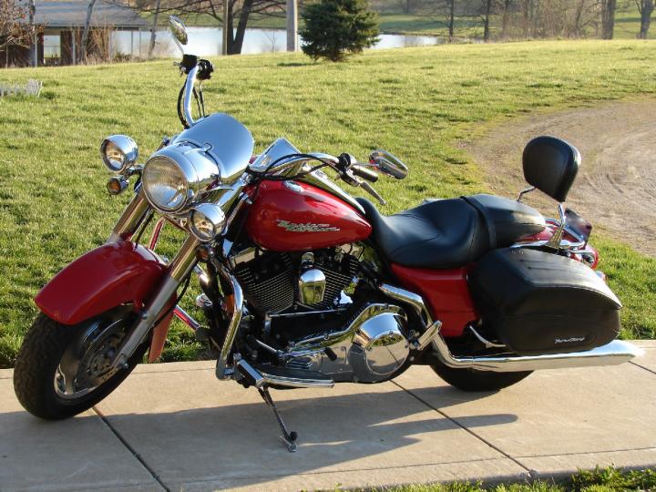 04 Road King Custom 