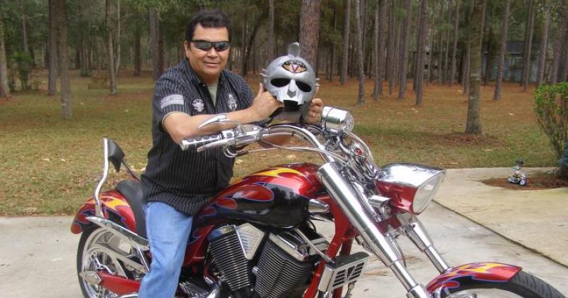 Gladiator Customs Ride and Show for St. Jude's